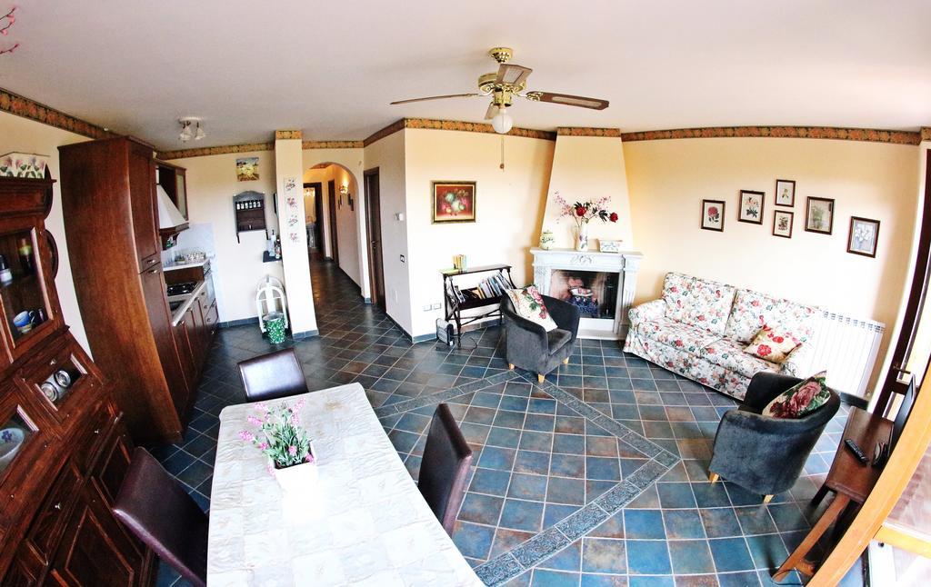 Appartamento Vacanze Magnolia E Glicine ตัวโร ซุล ตราซิเมโน ภายนอก รูปภาพ