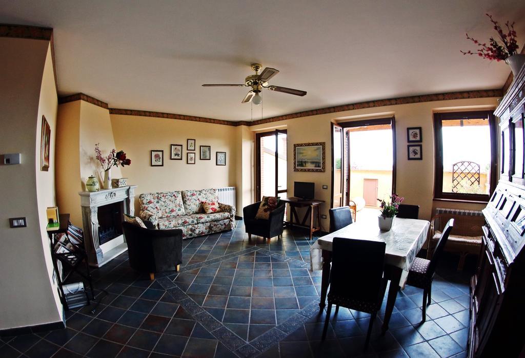 Appartamento Vacanze Magnolia E Glicine ตัวโร ซุล ตราซิเมโน ภายนอก รูปภาพ