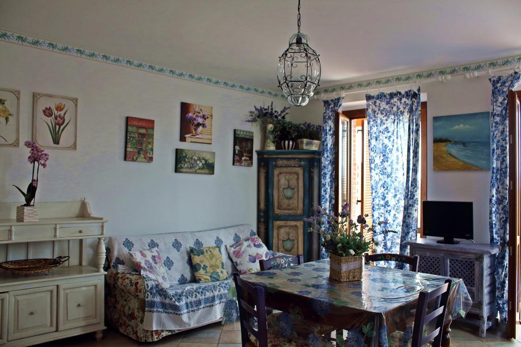 Appartamento Vacanze Magnolia E Glicine ตัวโร ซุล ตราซิเมโน ภายนอก รูปภาพ