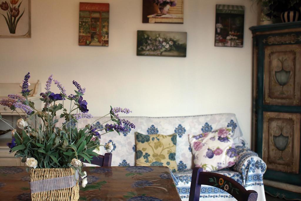 Appartamento Vacanze Magnolia E Glicine ตัวโร ซุล ตราซิเมโน ภายนอก รูปภาพ